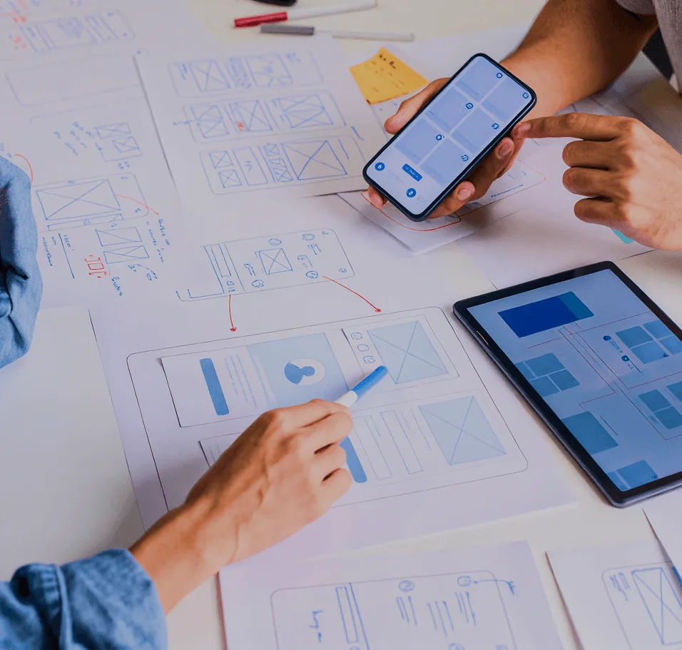 WEBSITE STRATEGY
& UX/UI DESIGN